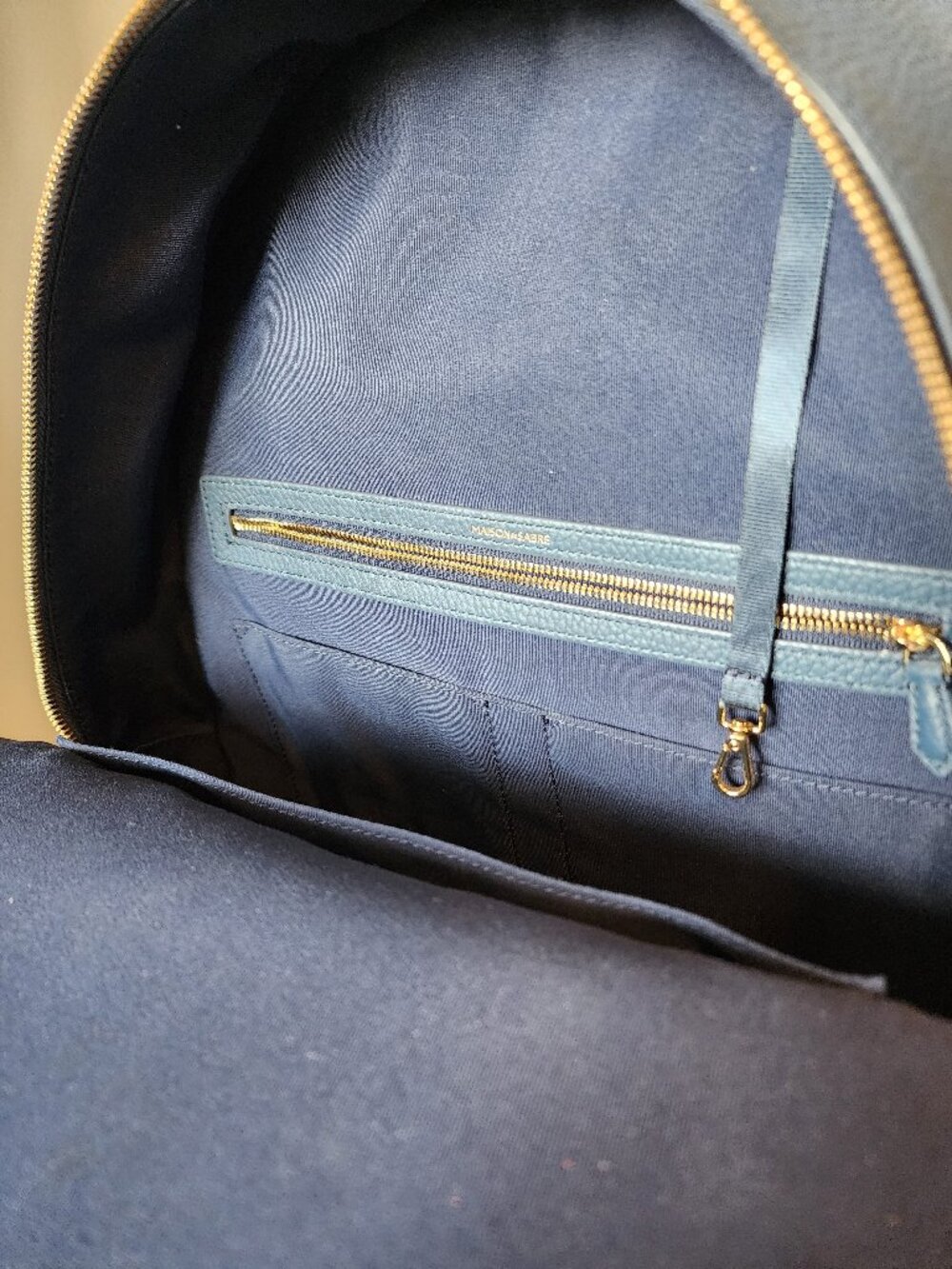 Maison de Sabre Backpack "LIKE NEW" - Picture 3 of 16